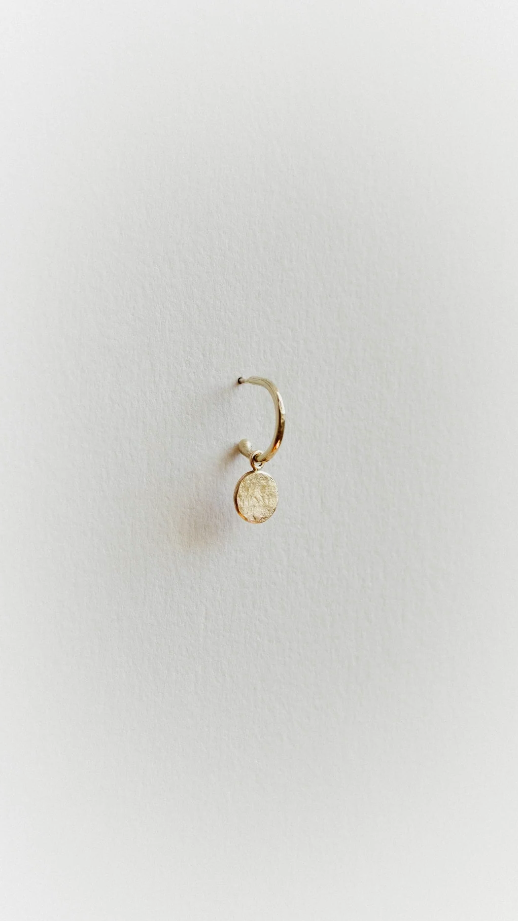 Circle Loop Studs - 18ct Yellow Gold