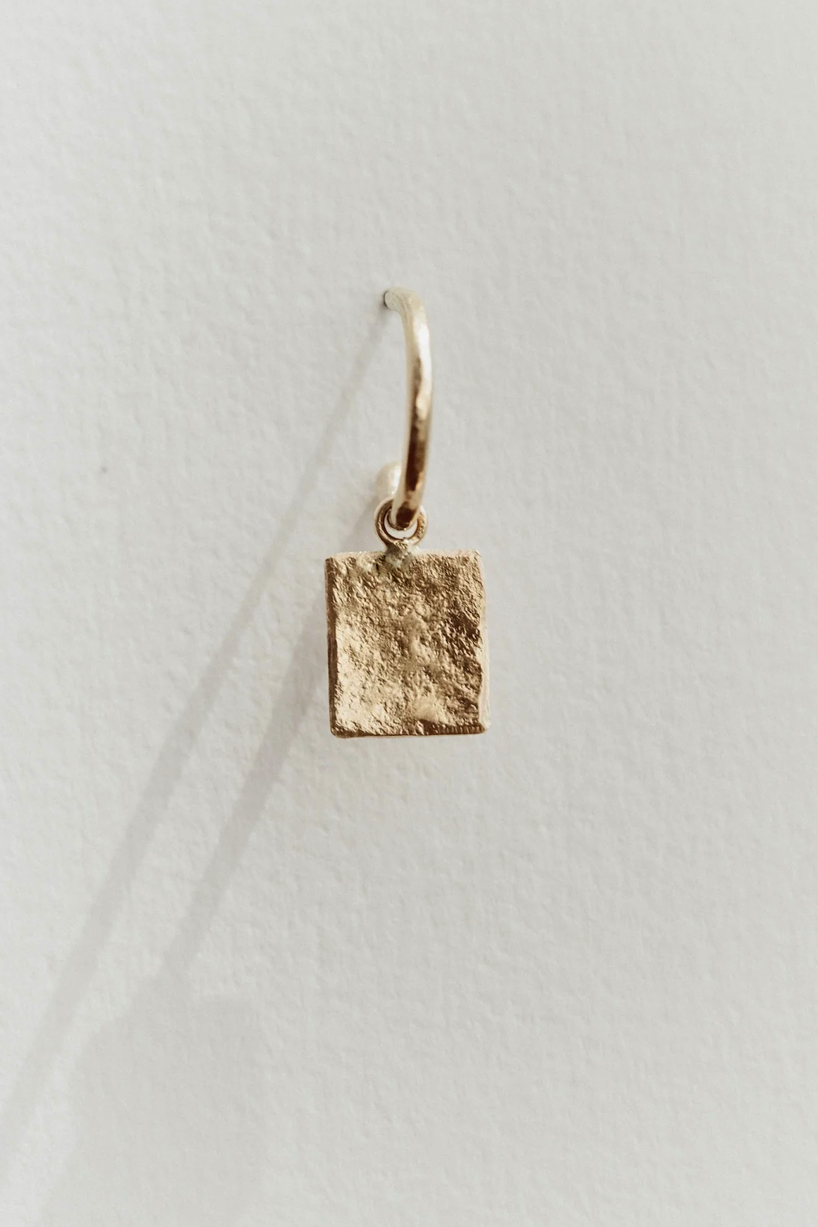 Rectangle Loop Studs - 18ct Yellow Gold