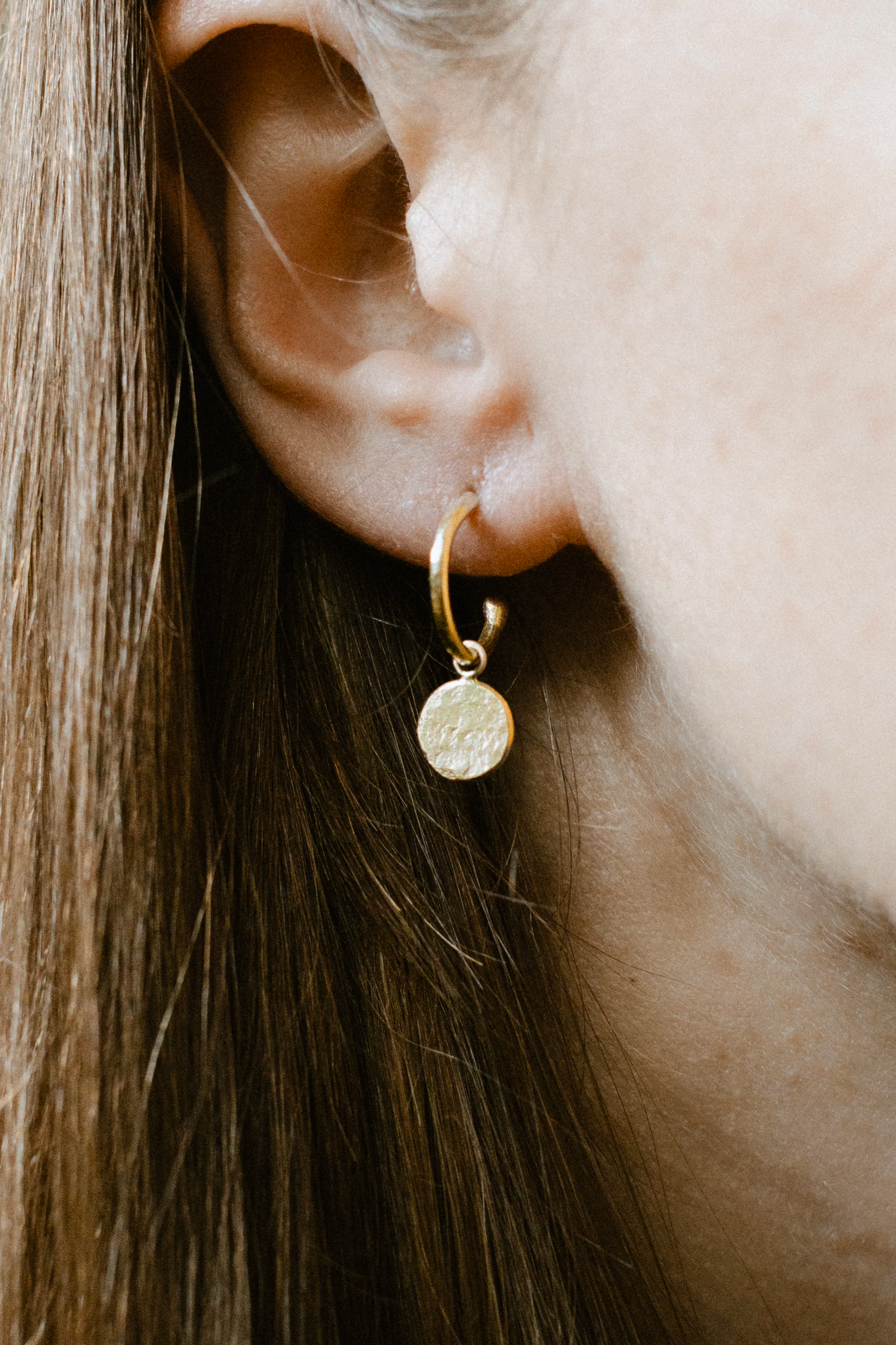 Circle Loop Studs - 18ct Yellow Gold